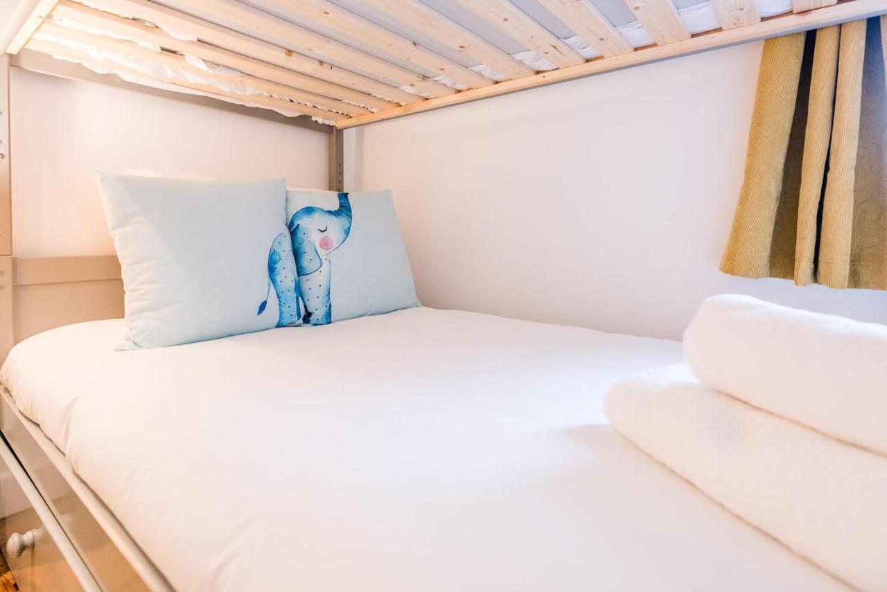 Lily Cottage, 레이스톤 외부 사진