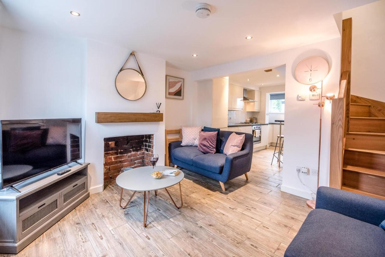 Lily Cottage, 레이스톤 외부 사진